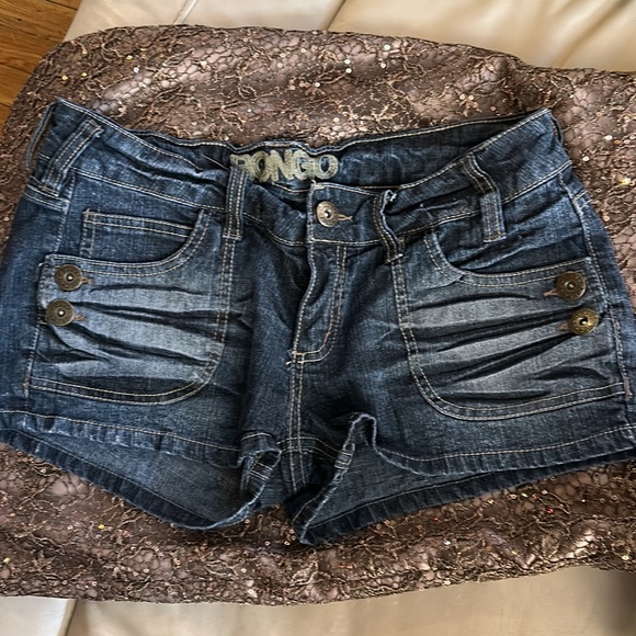 Vintage Bongo Jean shorts size 11 - Picture 3 of 9